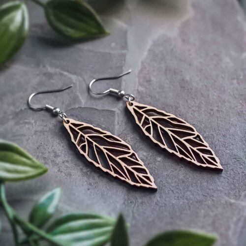 Boucles d'oreilles en bois Ekinox en forme de feuille