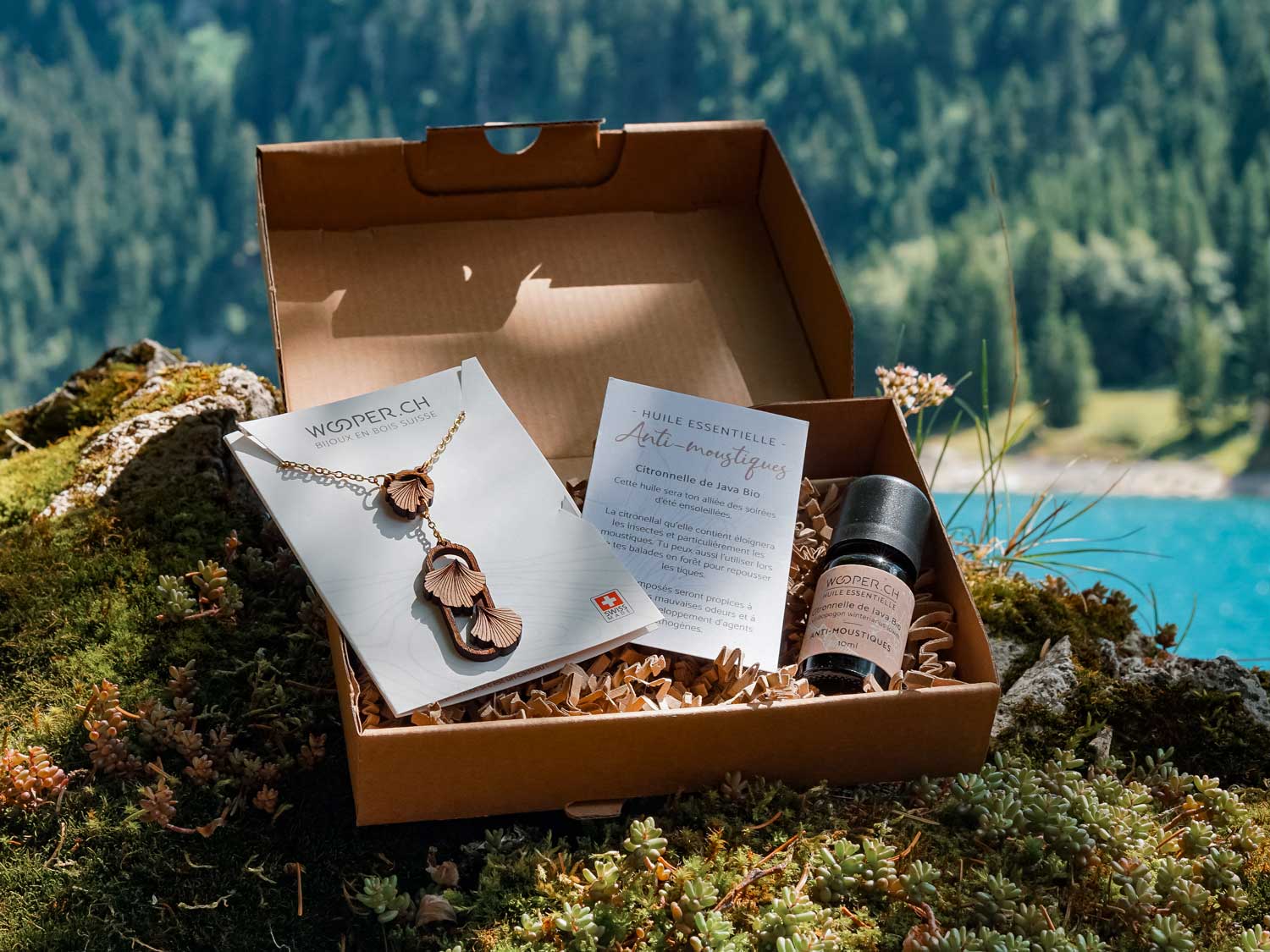 Coffret avec bijoux en bois d'huile essentielle de citronnelle de Java Bio - anti-moustiques