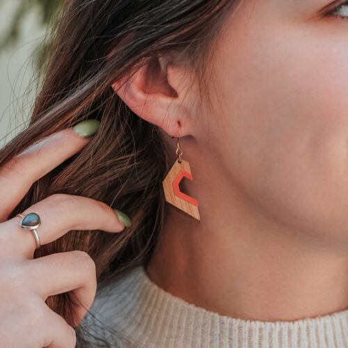 Boucles d'oreilles d'oreilles en bois suisse Amara