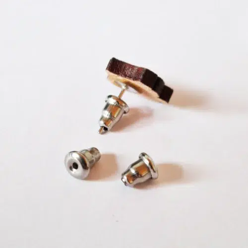 Poussoirs de clous d'oreilles en acier inoxydable