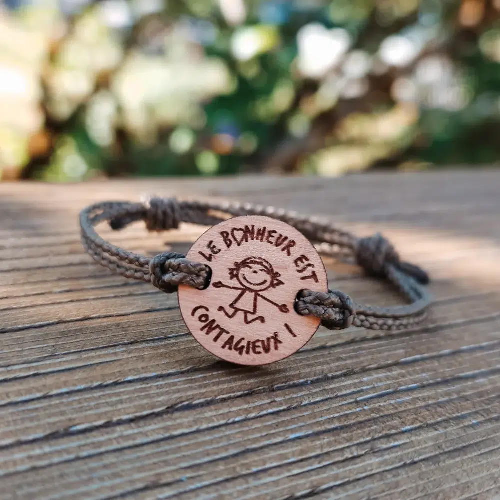 Bracelet en bois personnalisable dessin d'enfants