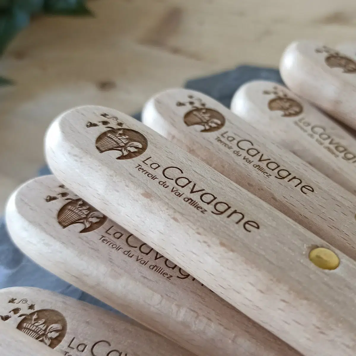 Couteau personnalisés avec gravure de l'entreprise