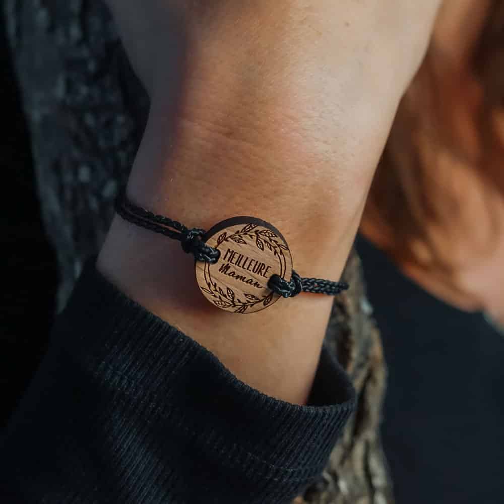 Bracelet en bois Fête des mères