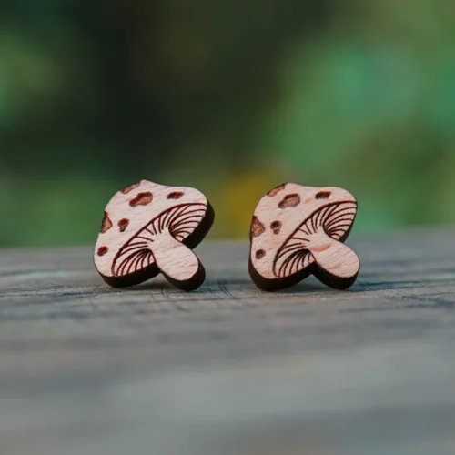 Clous-oreilles-en-bois-champignon-2.webp Clous d'oreilles en bois Champignon