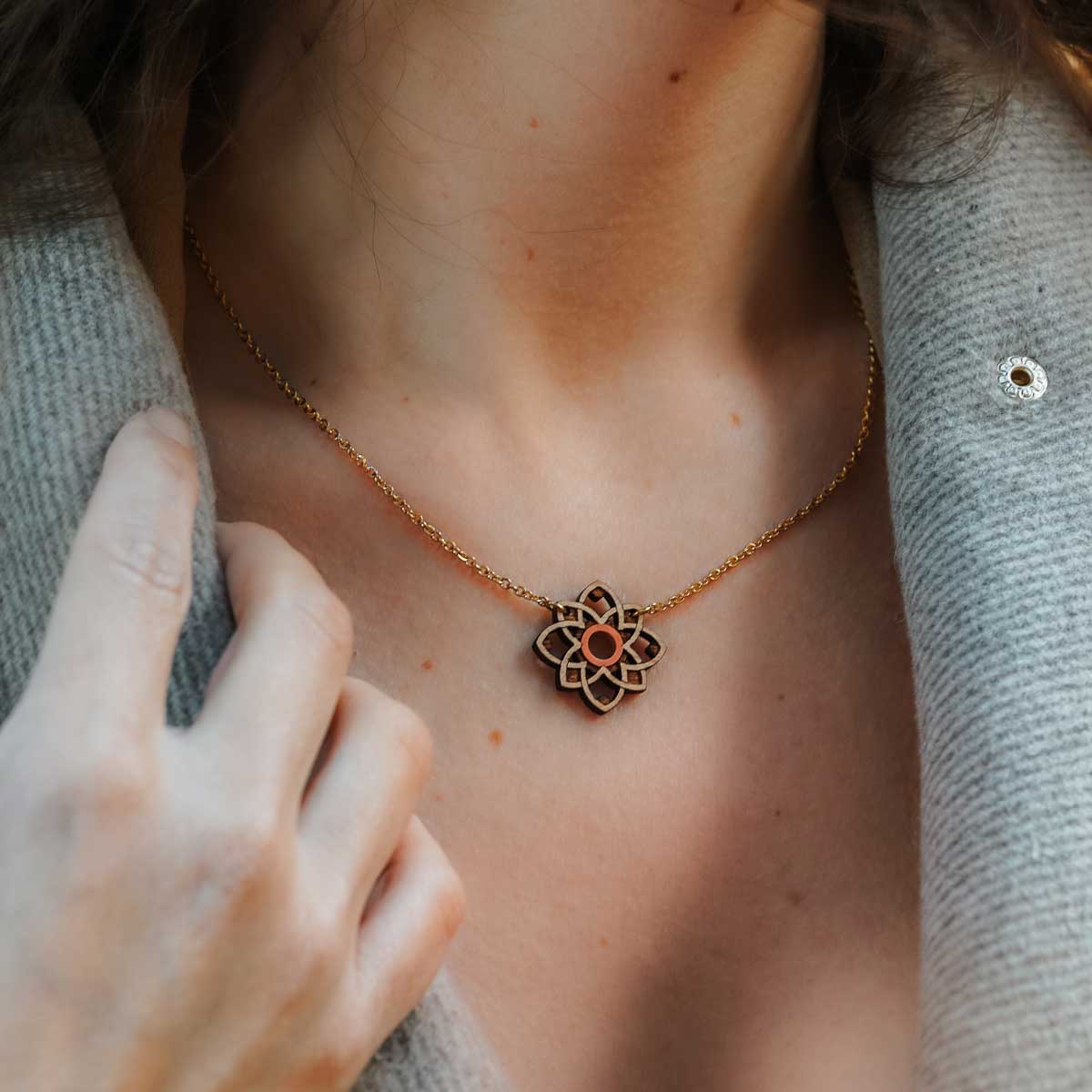 Collier en bois Primavera