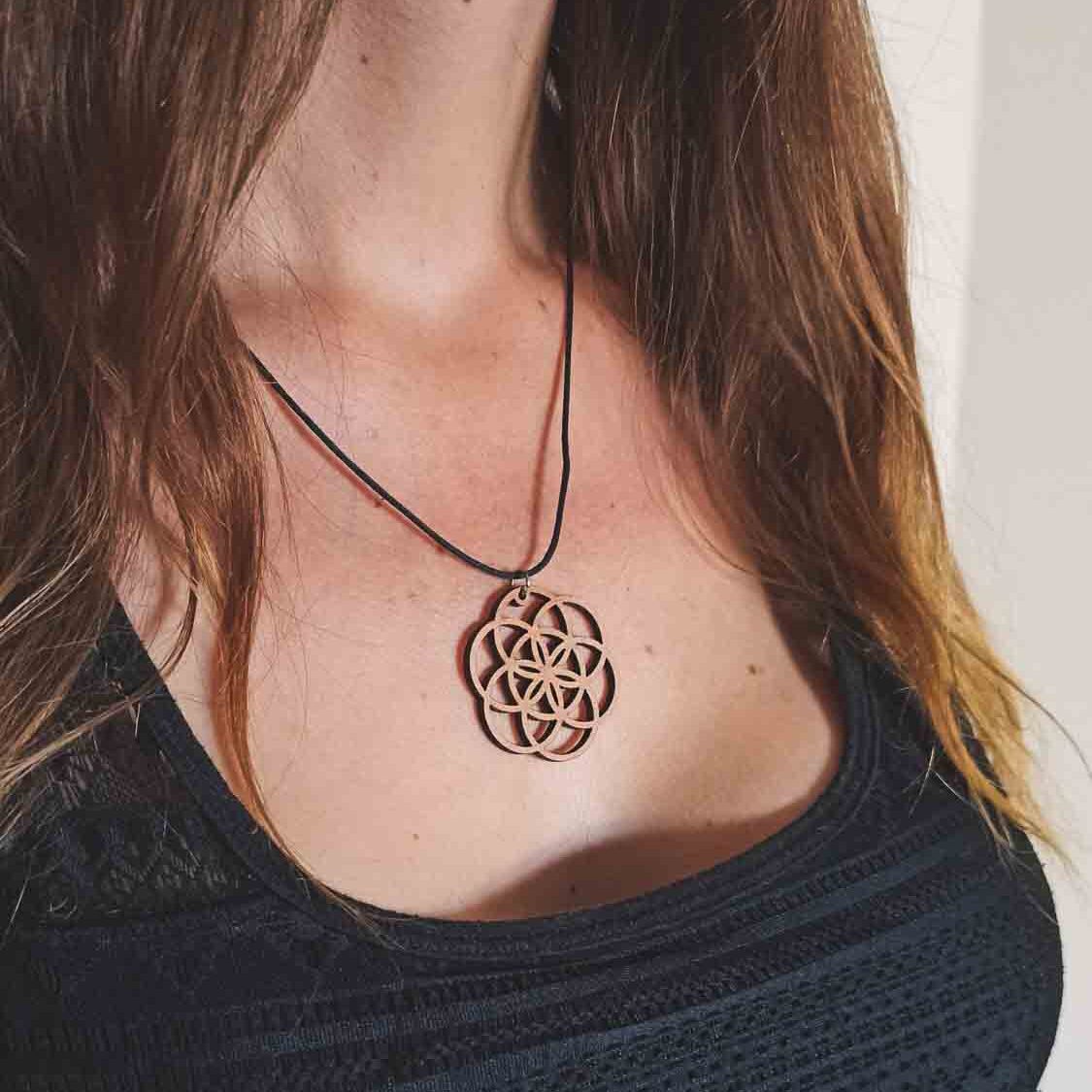 Collier en bois Fiora